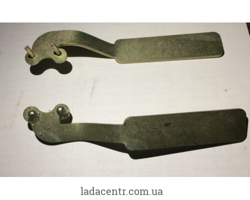 Ключ натяжного ролика Приора  Харьков