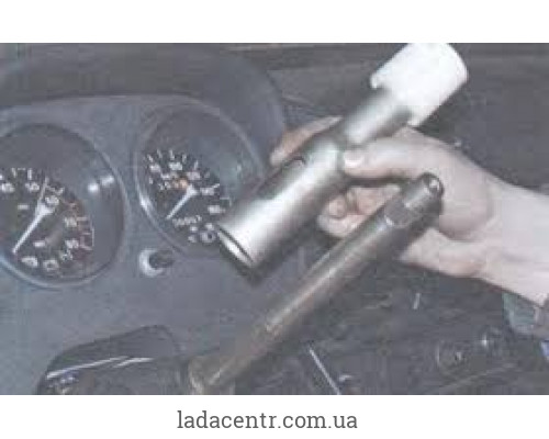 Трубка валу керма ВАЗ 2103 ЗАВОД