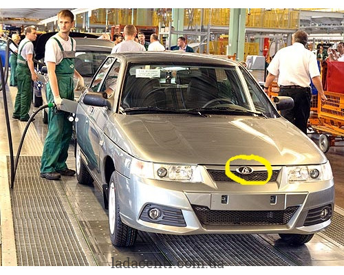 Знак заводський ВАЗ 2110 (Богдан) ЗАВОД