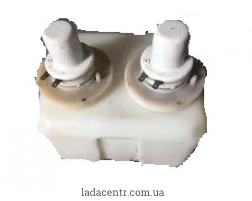 Бачок омивача ВАЗ 2105 (у зборі) 2 насоси Зроблено в СРСР