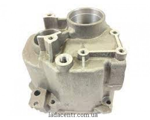 Крышка КПП задняя ВАЗ 2107 5 ступка.ЗАВОД