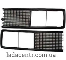 Решетка радиатора ВАЗ 2106 черная кт 2 части ООО «КАМПЛАСТ-Т»